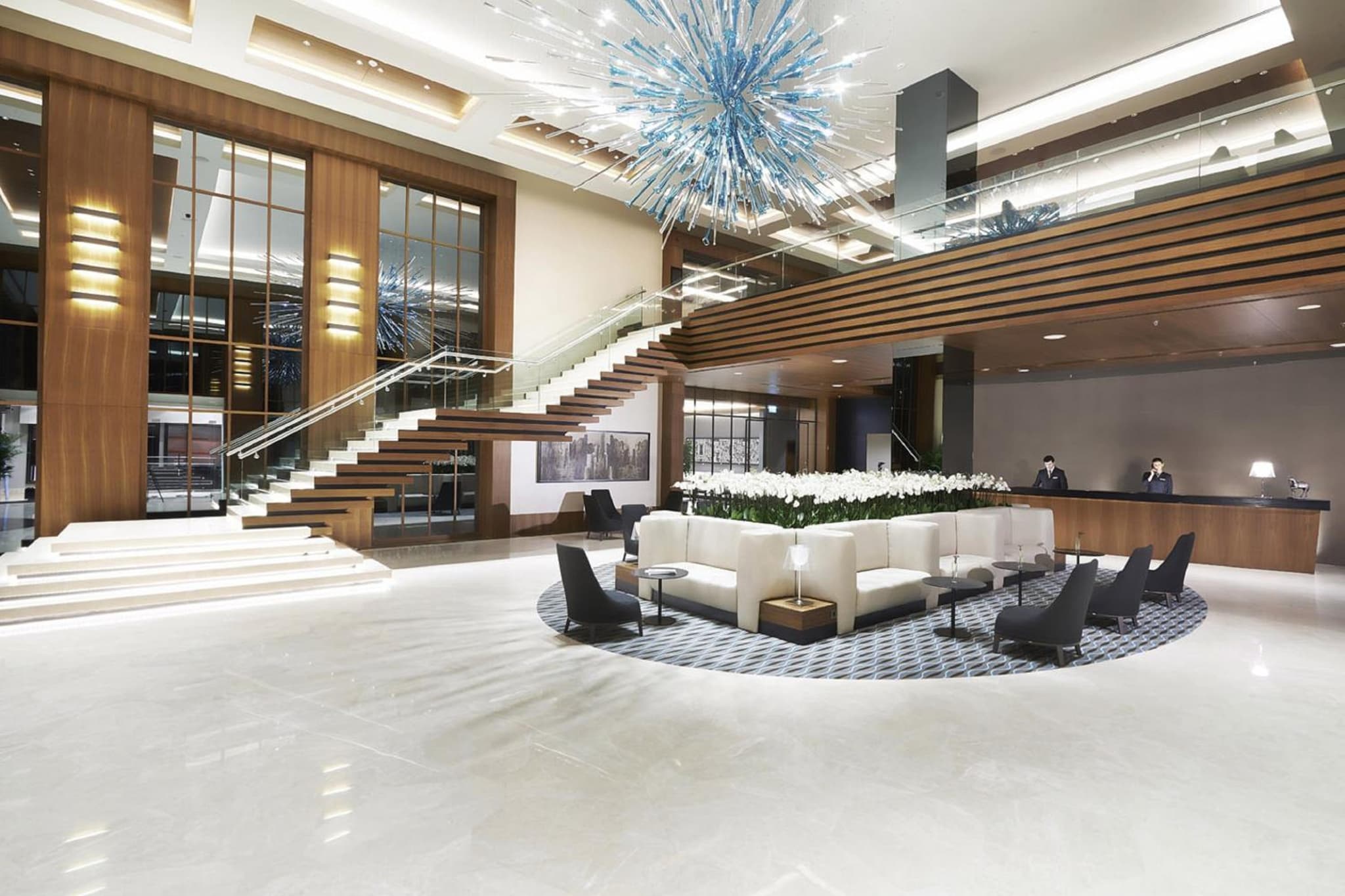 Divan Adana - Image 1