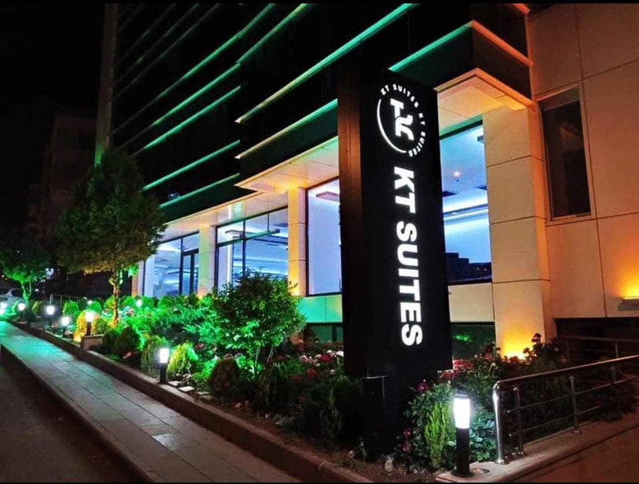 KT Home Hotel & Apartments - Image 1