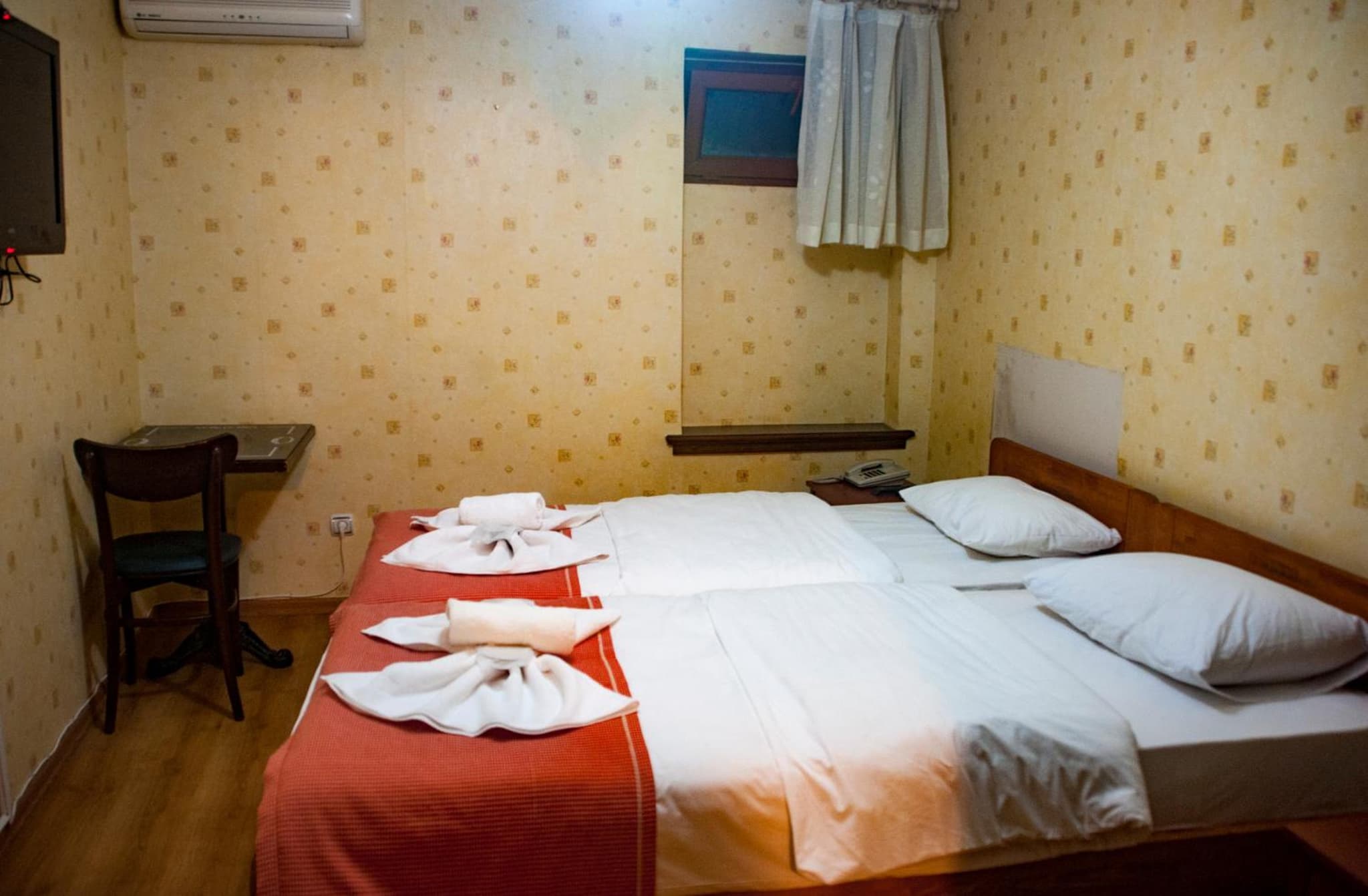 Istanbul Irish Otel - Image 1