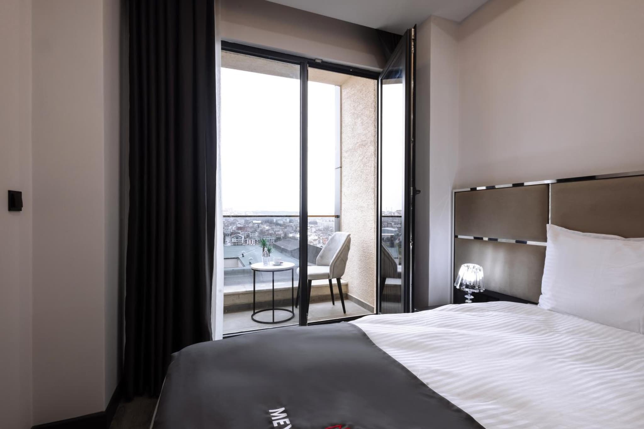 Meyzi Hotel - Image 3