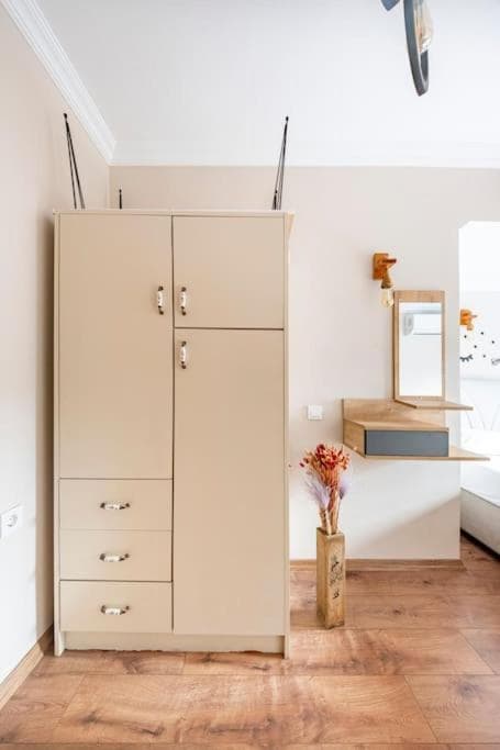 Arya Roof House - Image 4