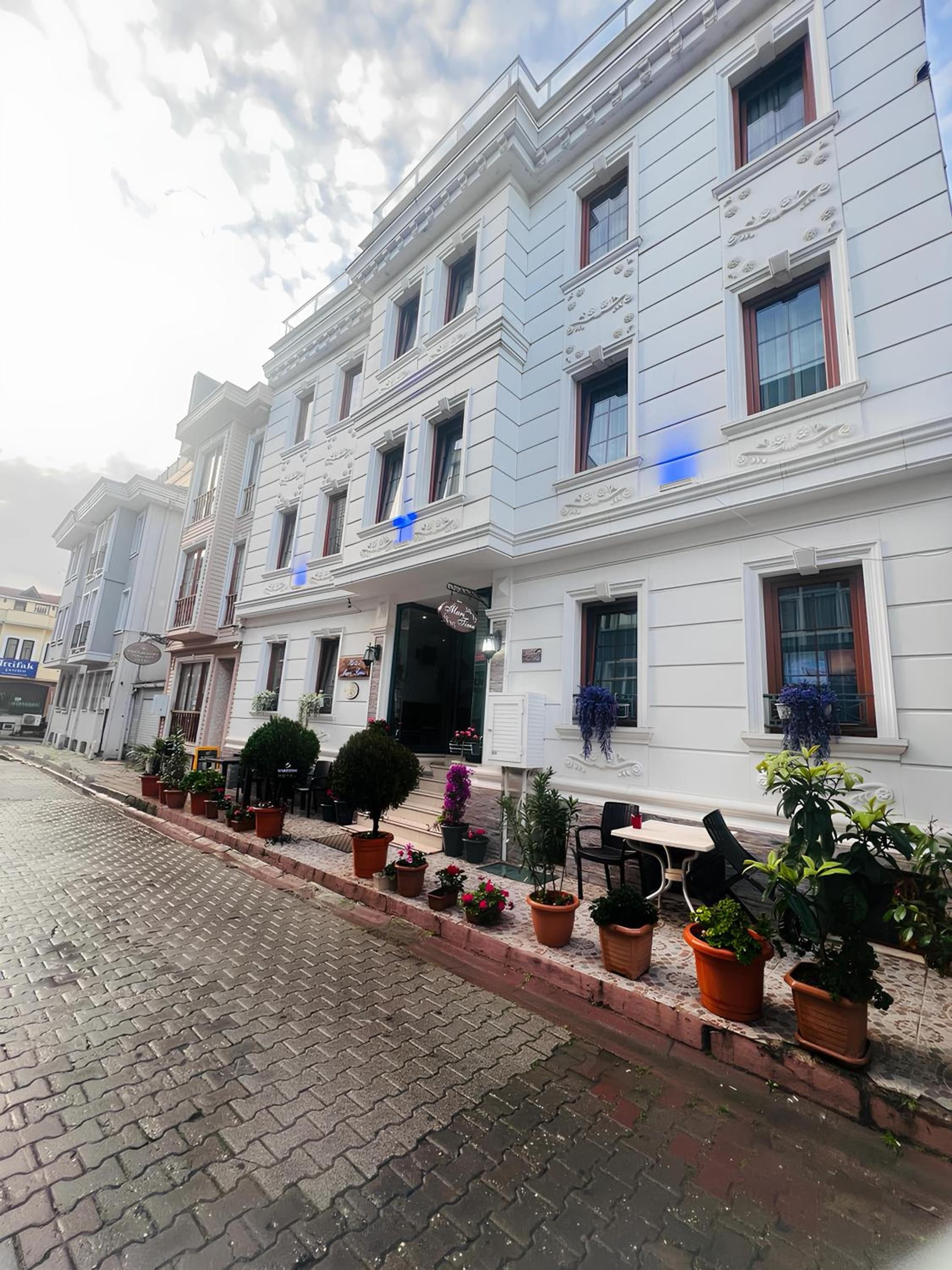 Maritime Otel İstanbul - Image 1