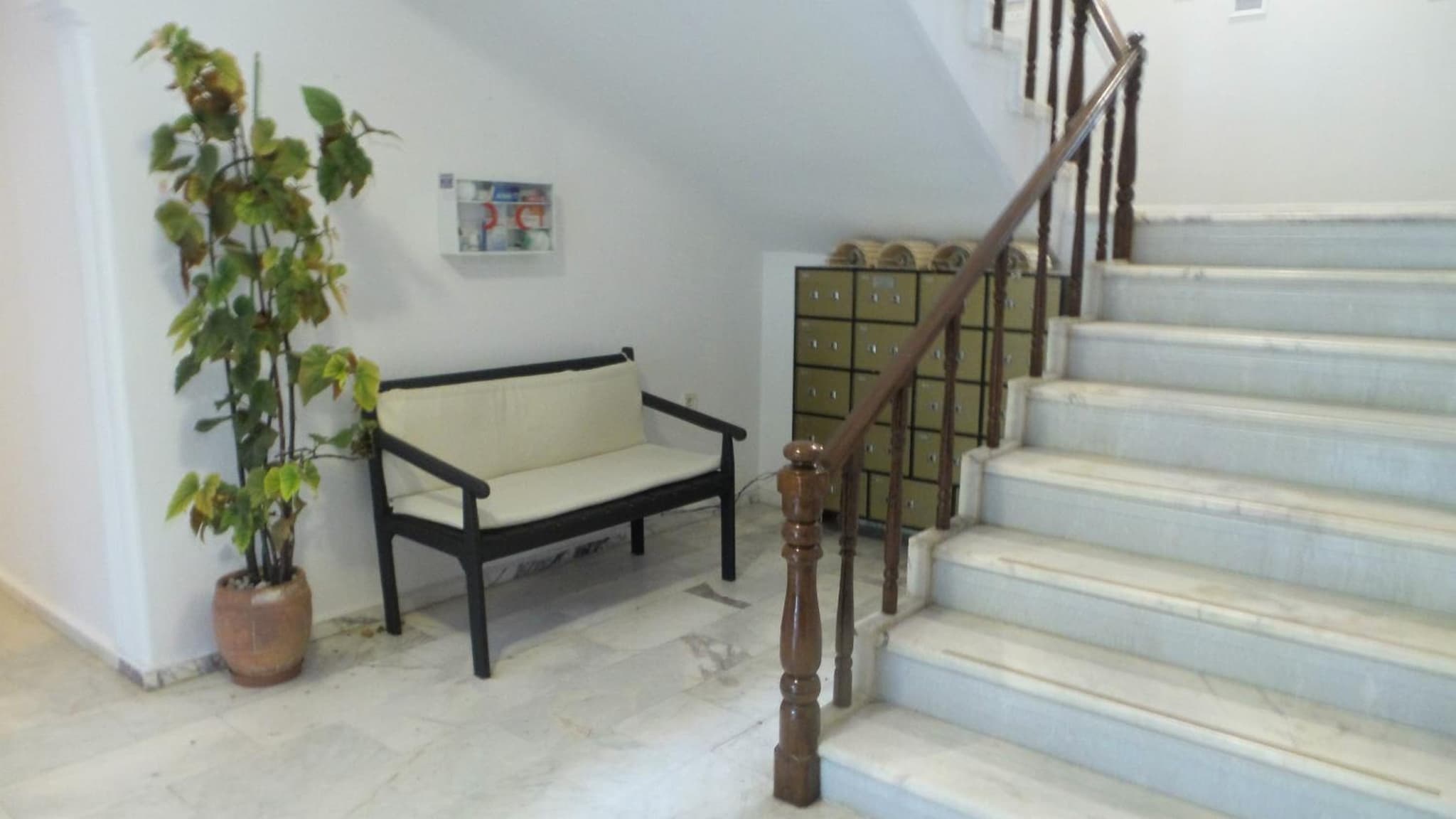 unlu hotel - Image 1