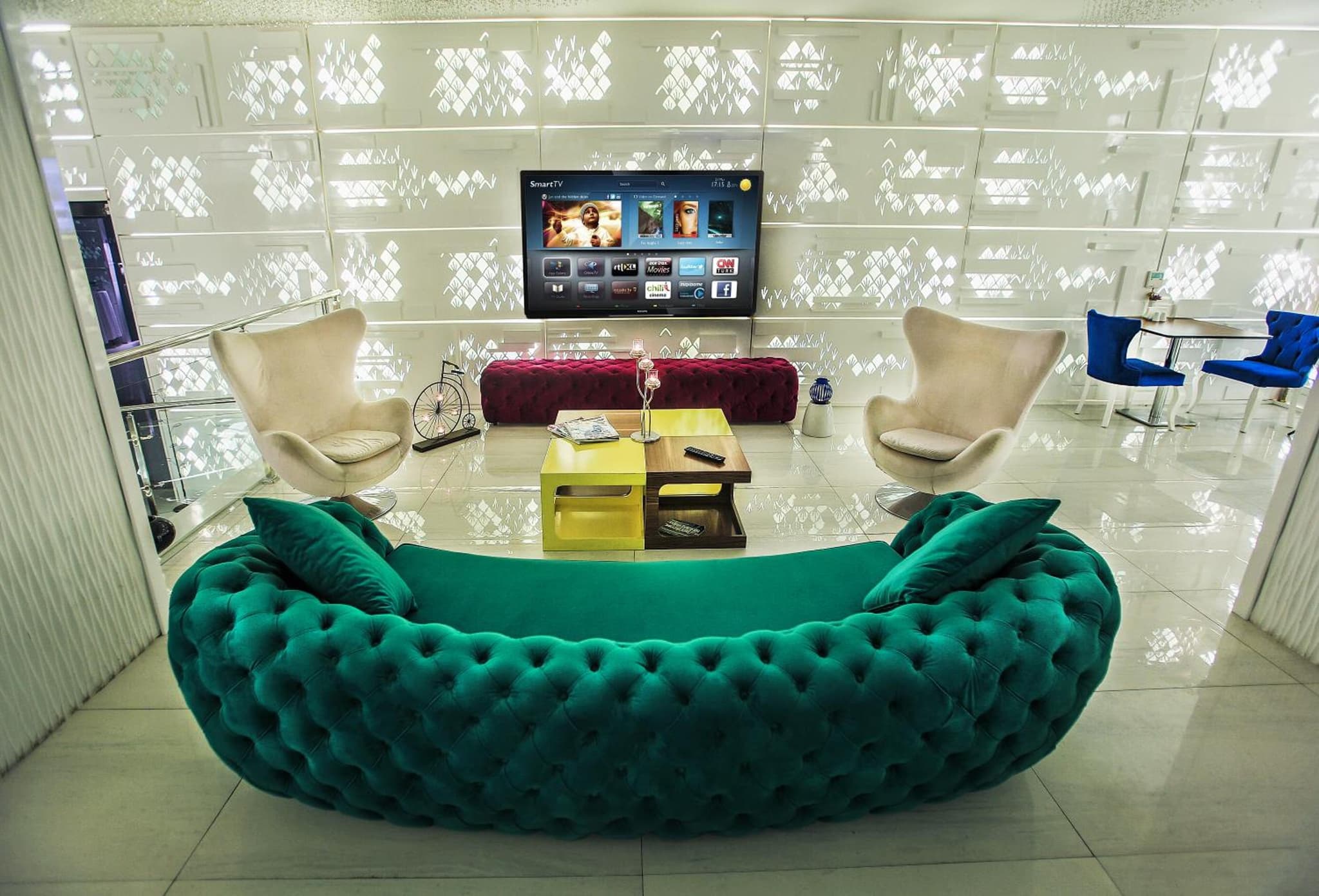 Demonti Hotel - Image 3