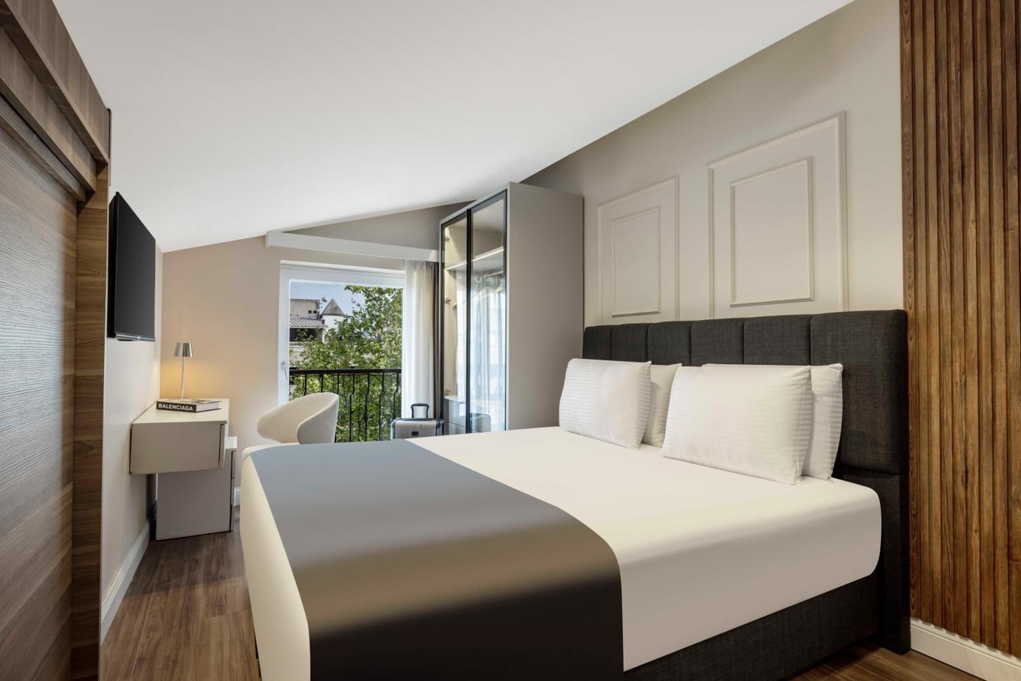 Nardi Nişantaşı - Image 1