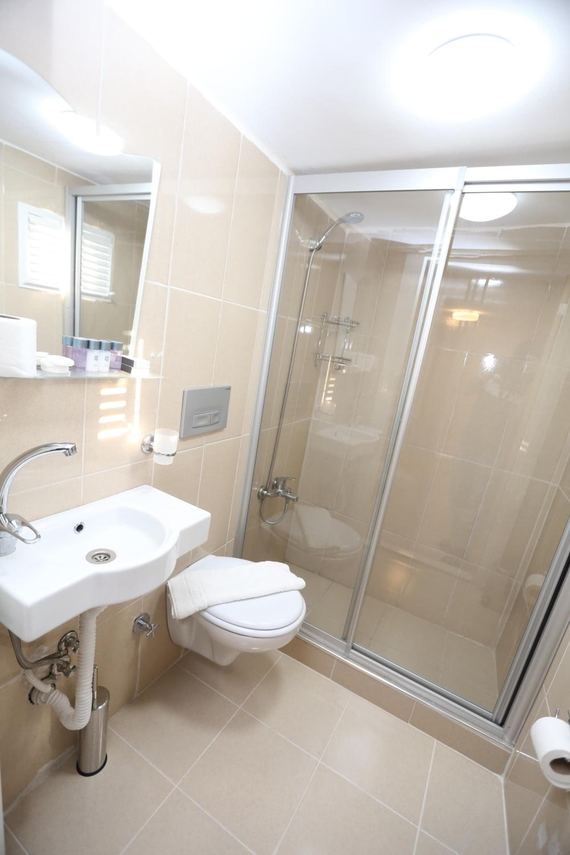 My Holiday Time Otel - Image 3