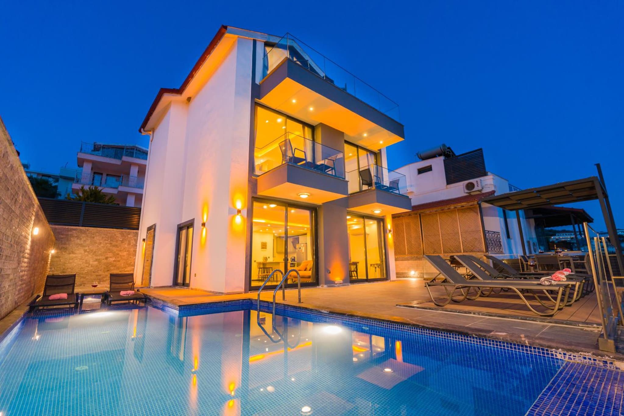 Villa Deida & Laoda - Image 1