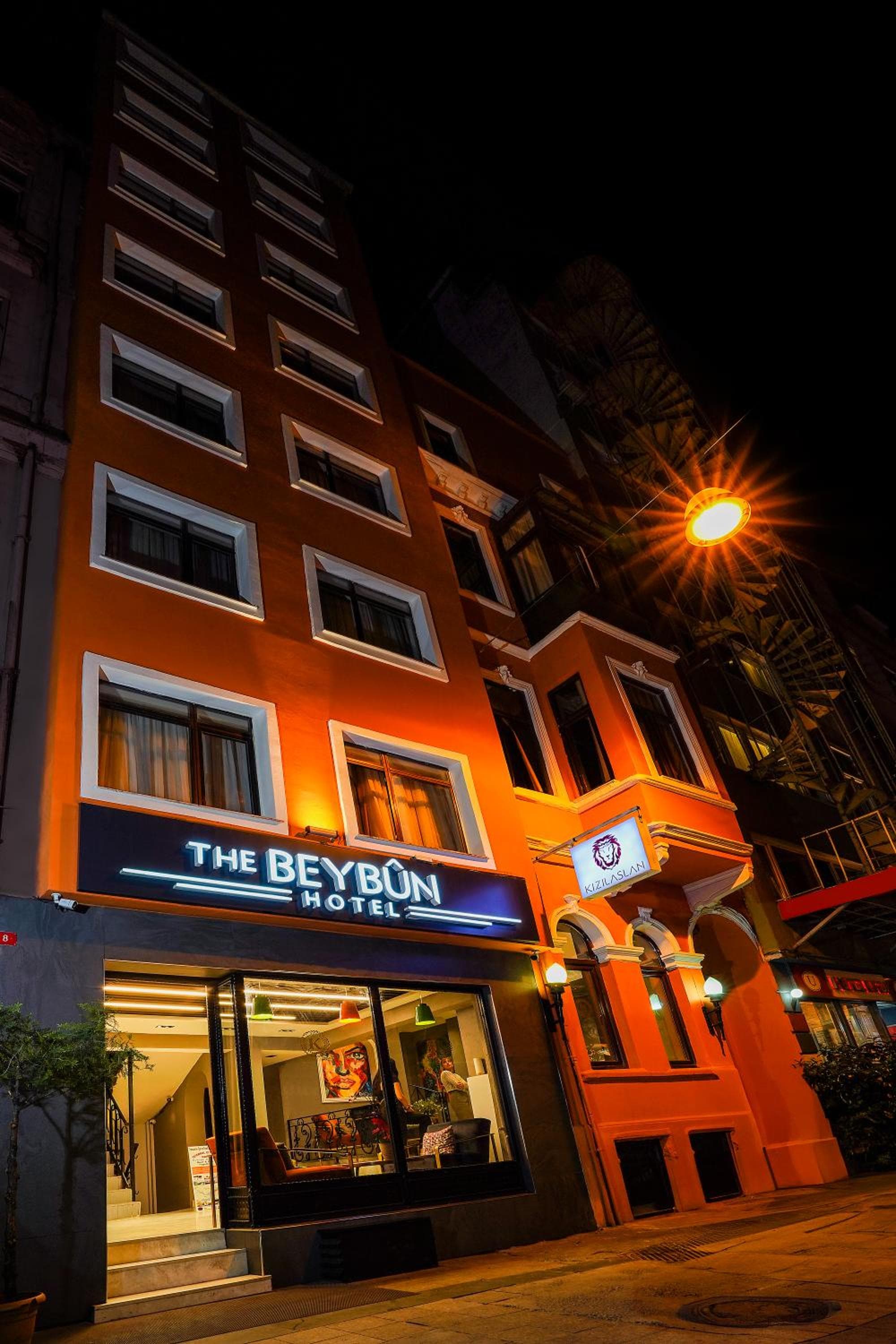 THE BEYBÛN HOTEL - Image 1