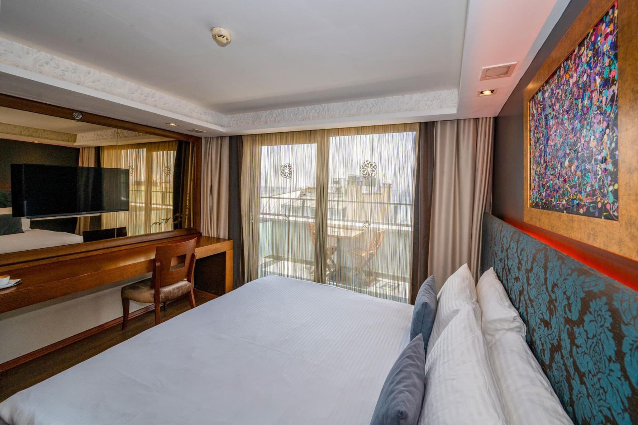 Pera Tulip Otel - Image 3