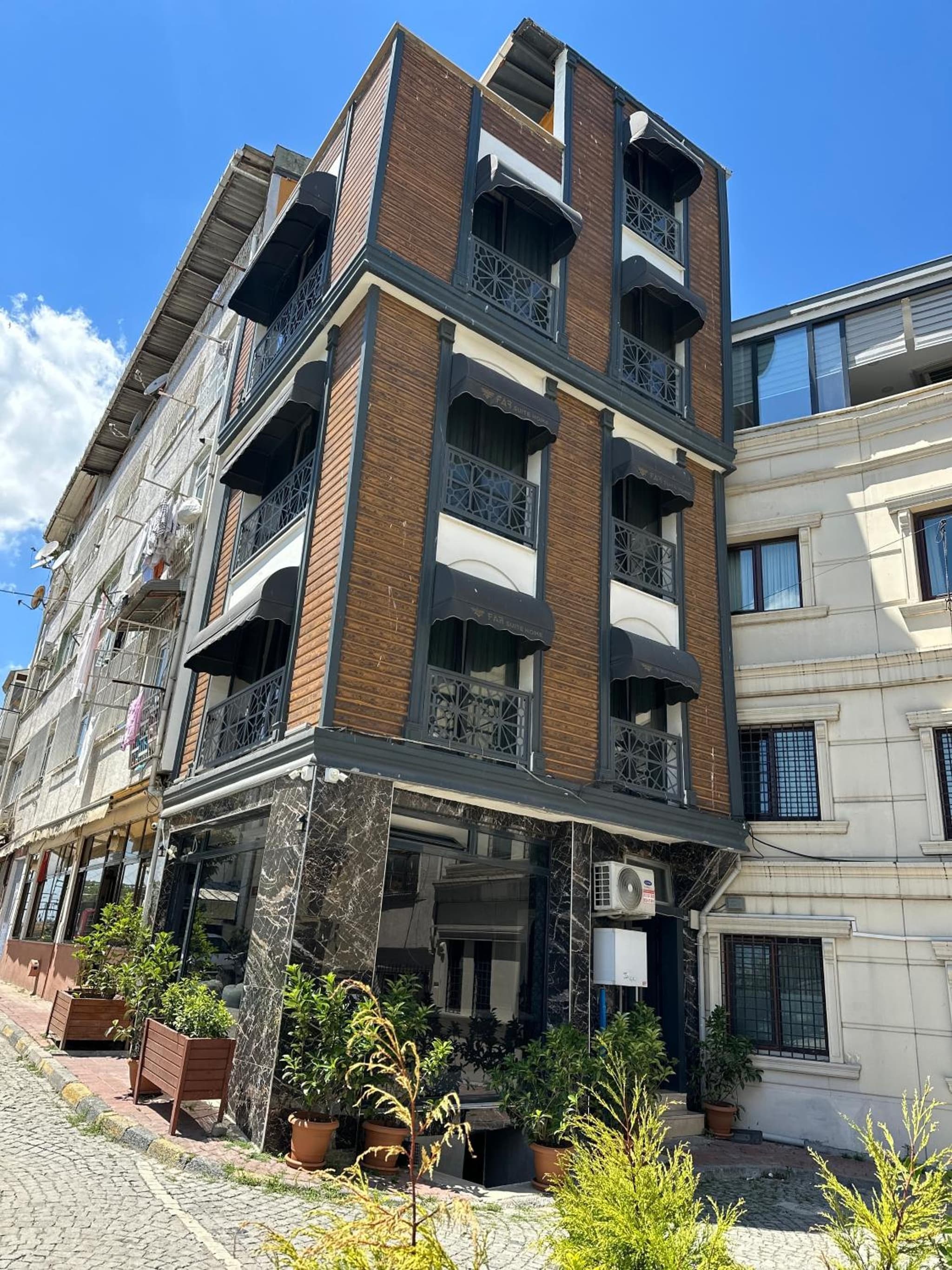 fafsuitehome - Image 2