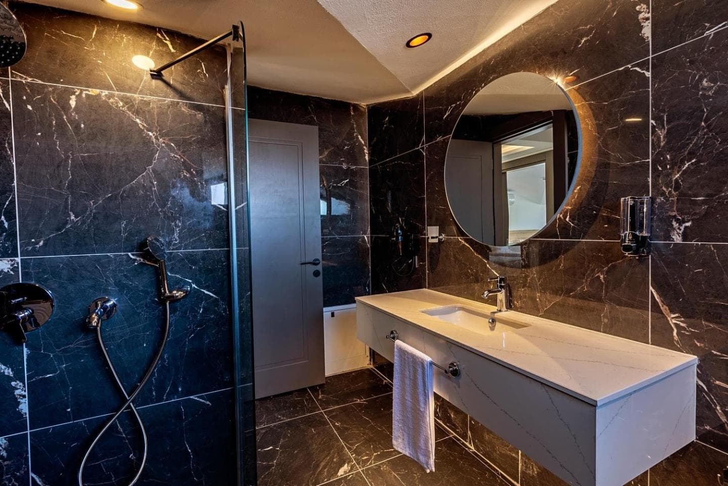 Minta Hills Villas Kemer - Image 4