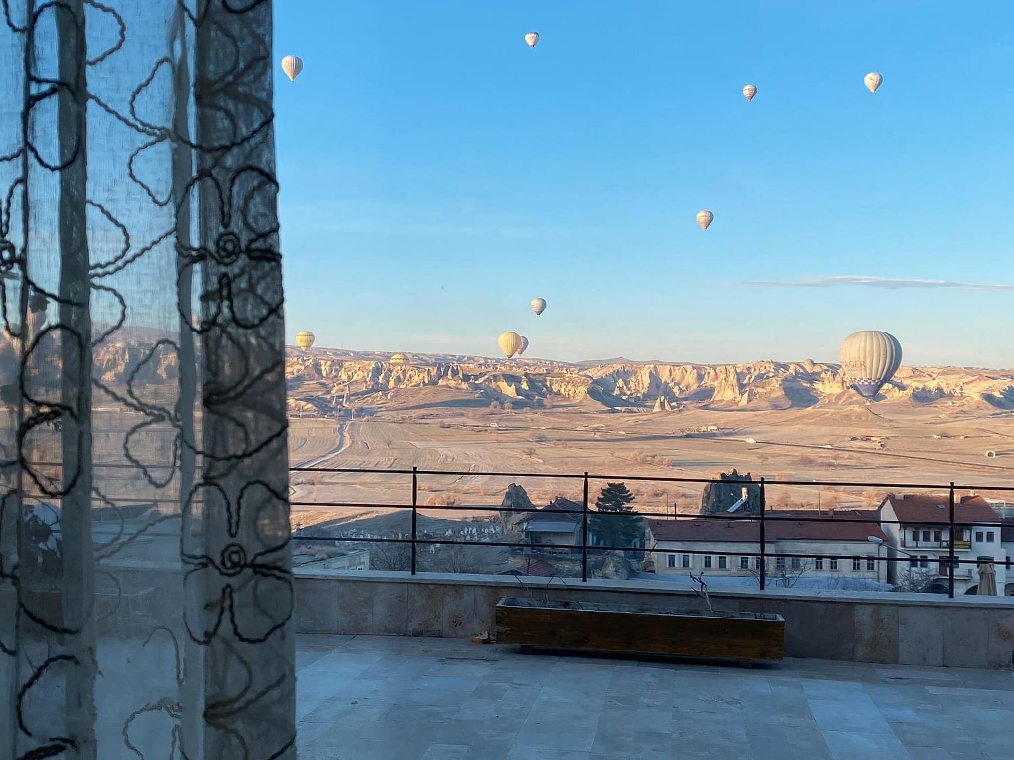 Seki Cave Suites - Image 2