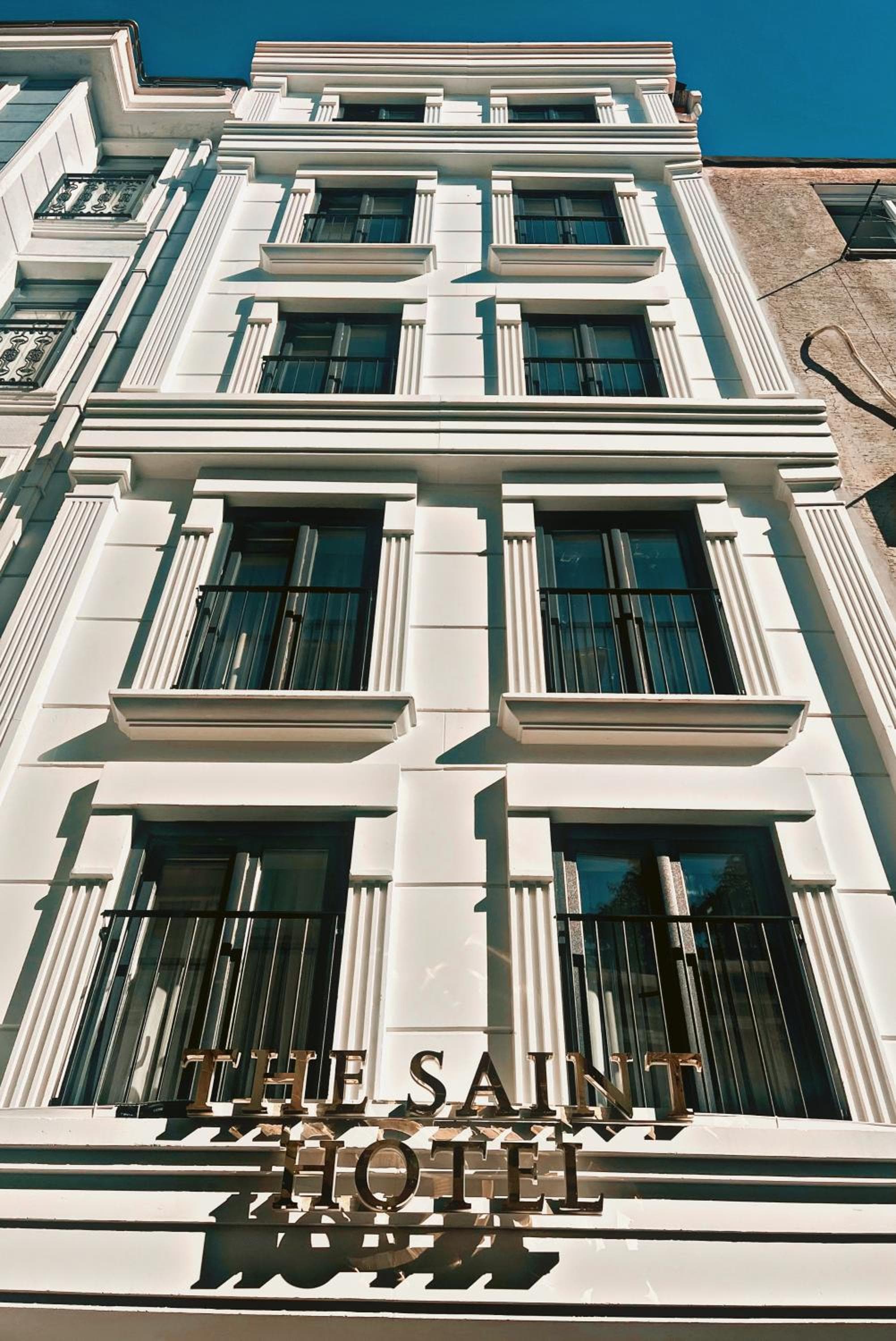 the saint hotel - Image 1