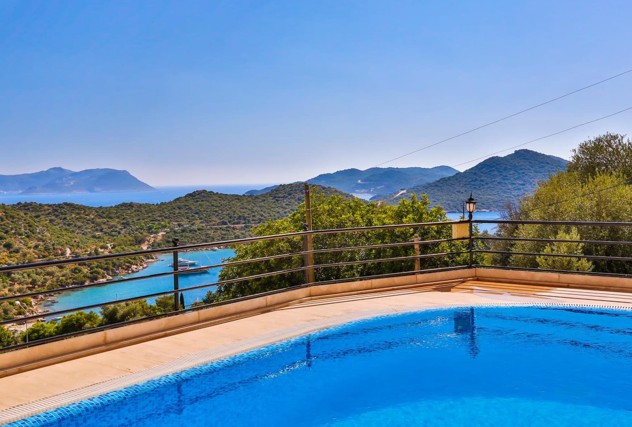 Nirvana Apartments - Image 4