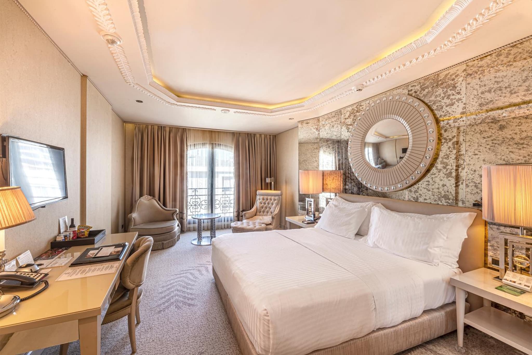 Wyndham Grand Istanbul Kalamış Marina Hotel - Image 4