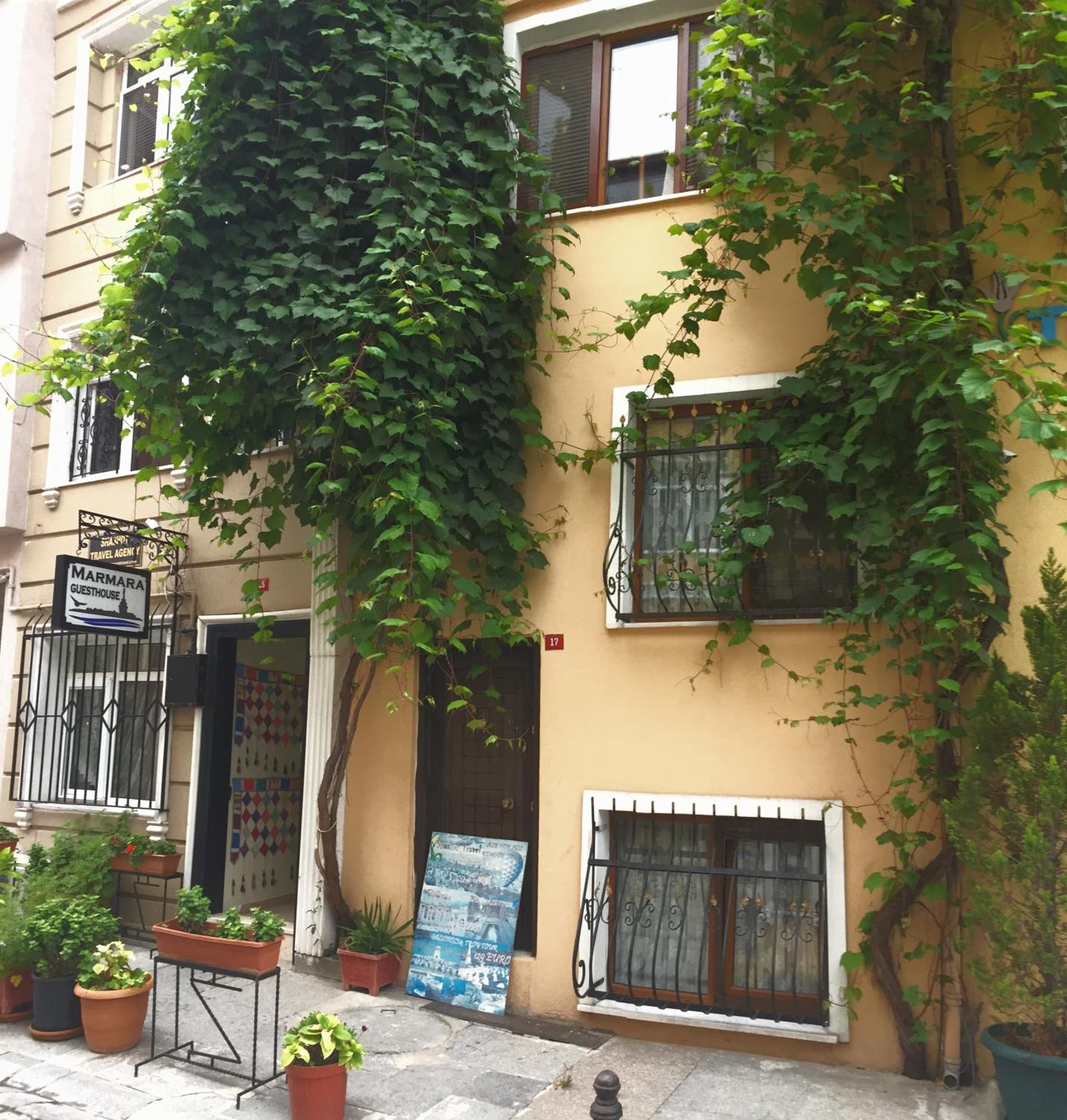 Marmara Guesthouse - Image 1