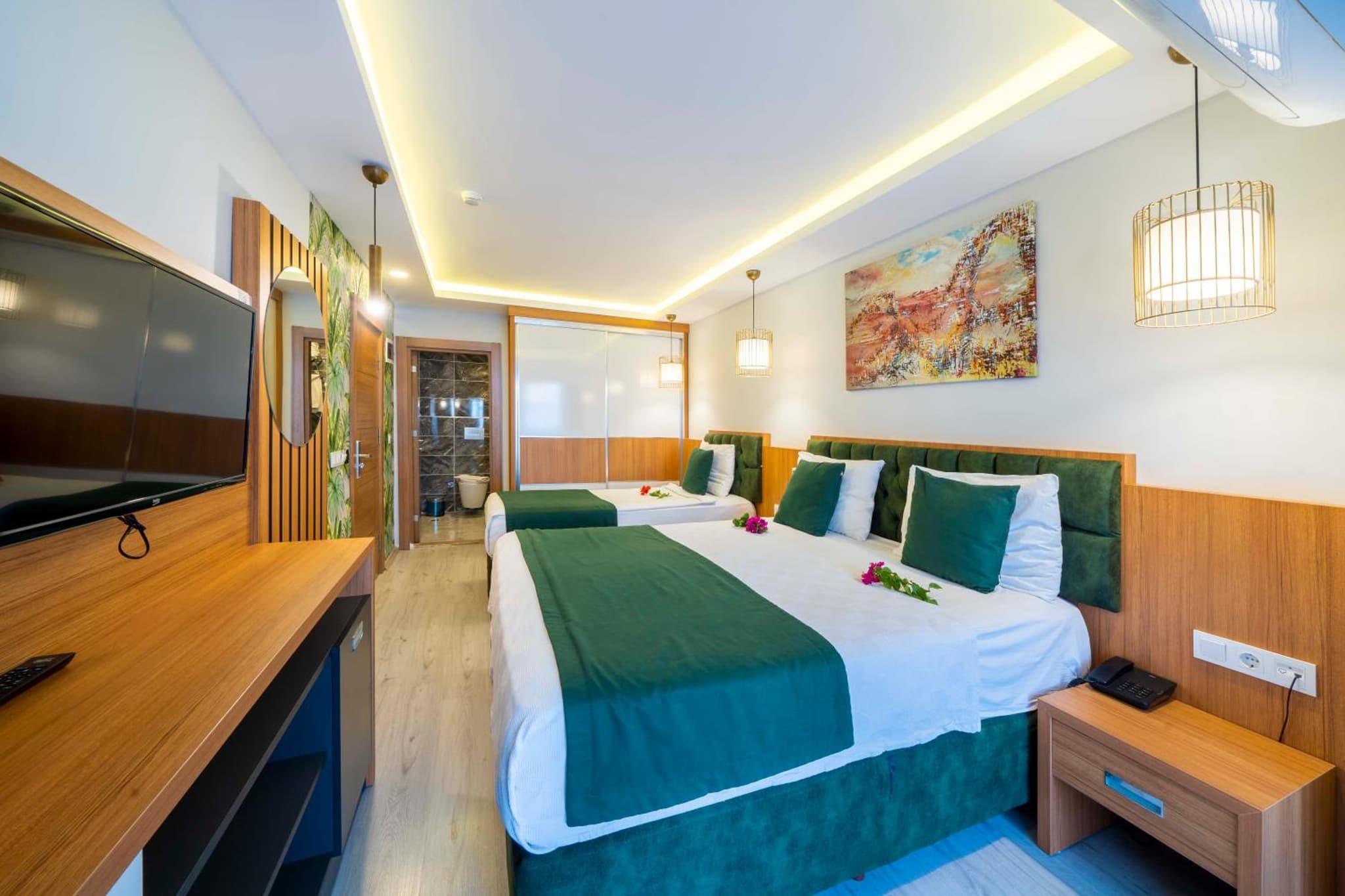 Mogons Exclusive Hotel - Image 3