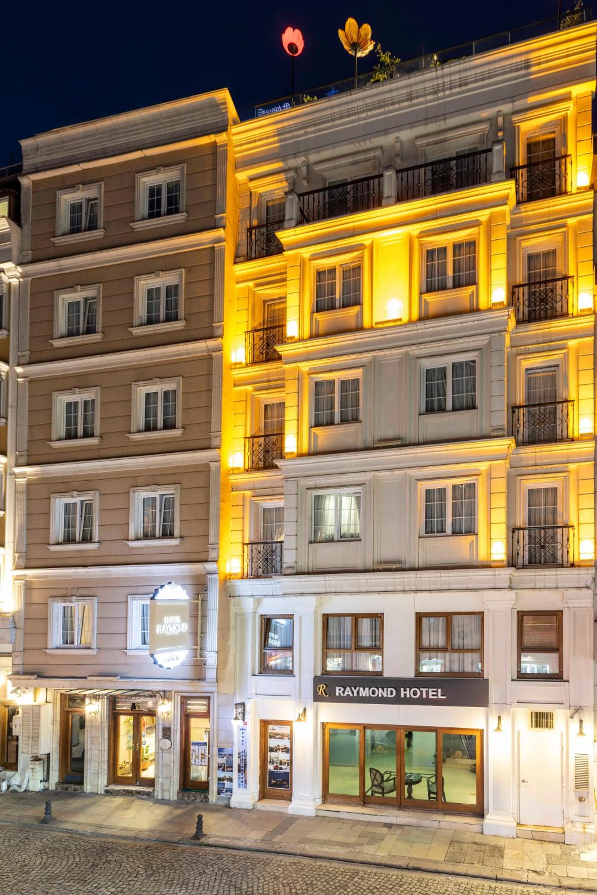 Raymond Hotel Old City - Image 1