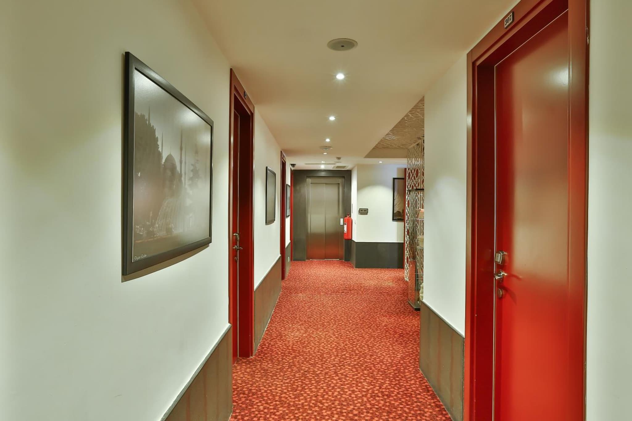 Senatus Otel - Özel Sınıf - Image 1