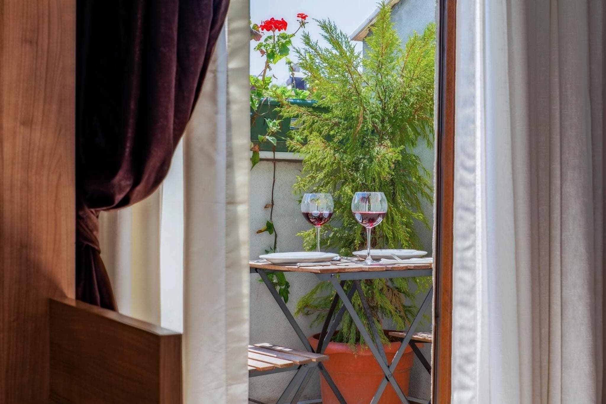 Kavalalı Süitler - Image 4