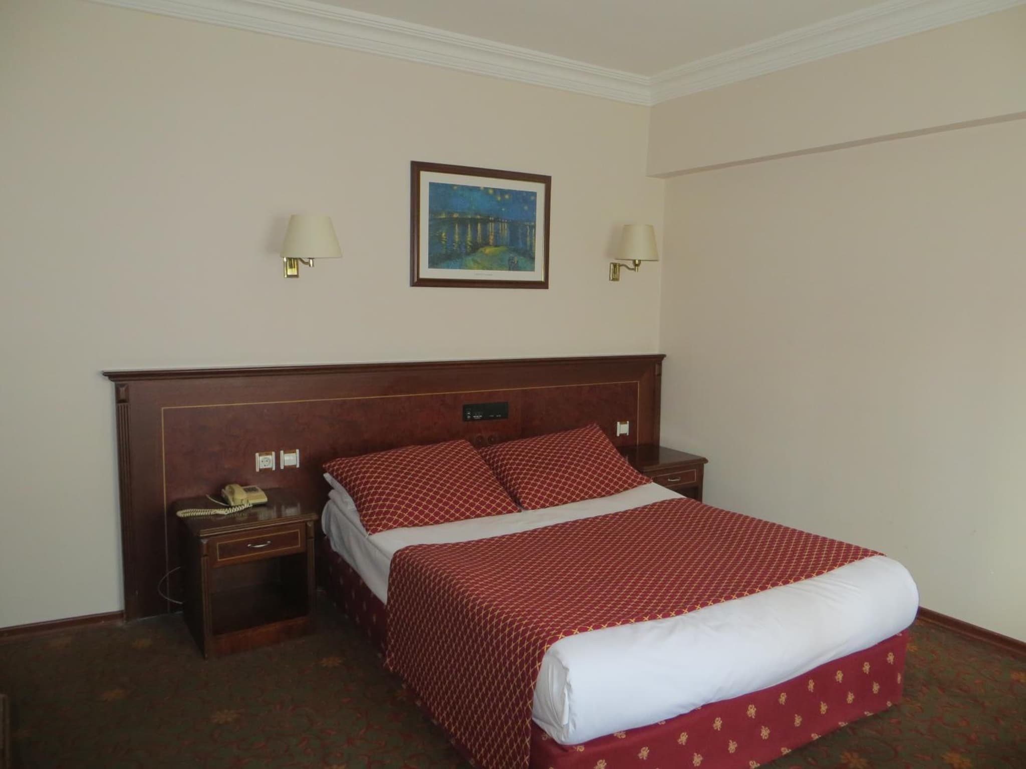 Ozilhan Hotel - Image 3