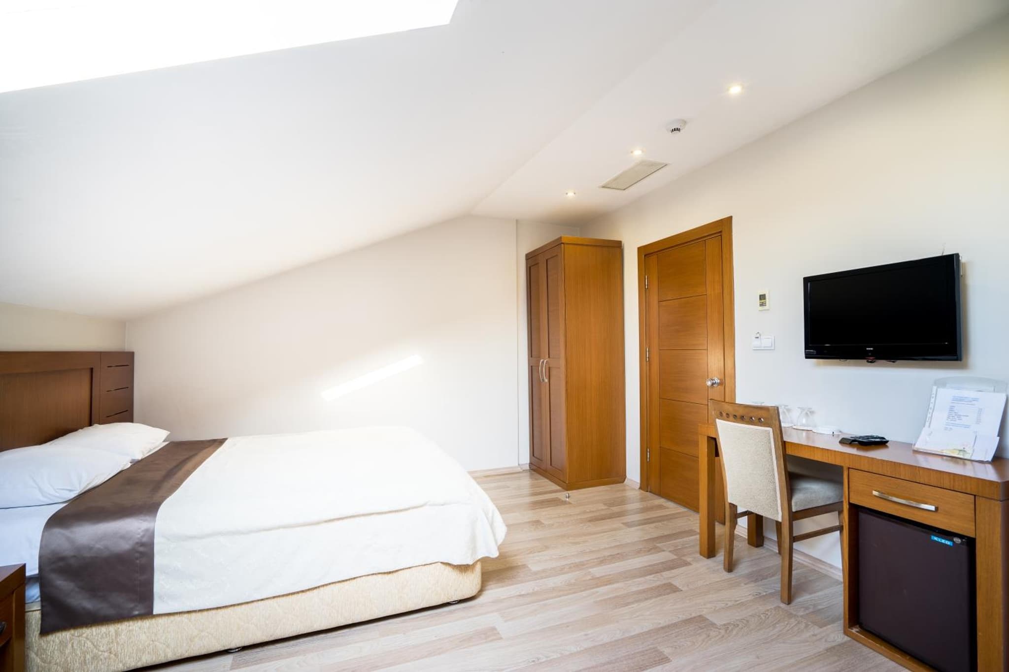 My Rose Otel - Image 2