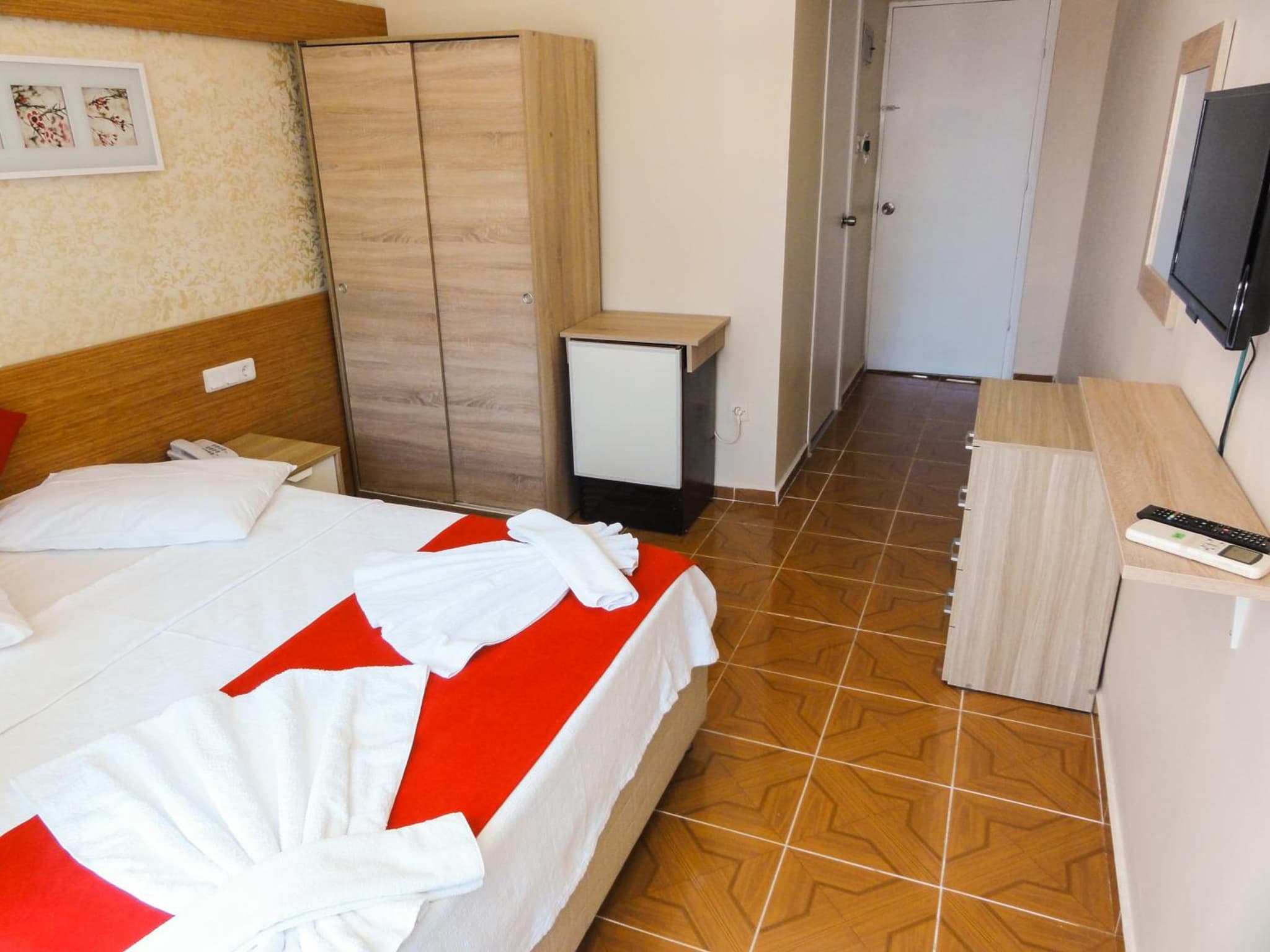 Altinersan Hotel - Image 1