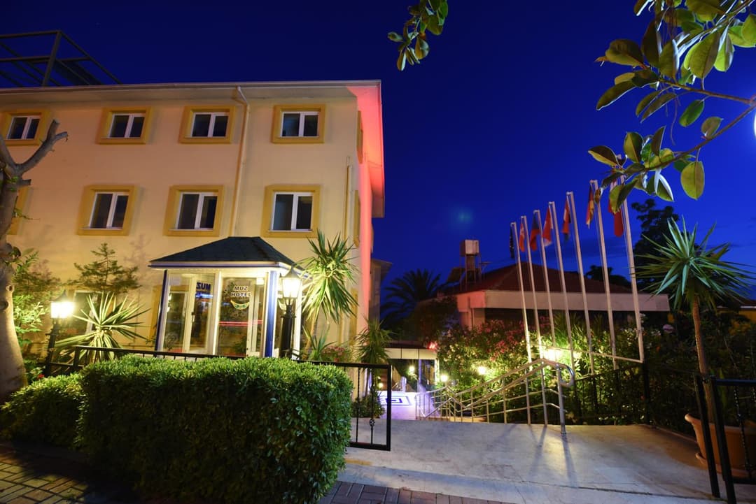 Muz Hotel fotoğrafı