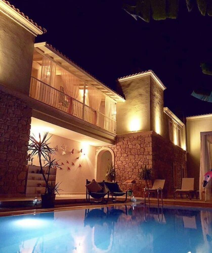 Windtown Deluxe Alaçatı - Yetişkinler İçin - Image 1