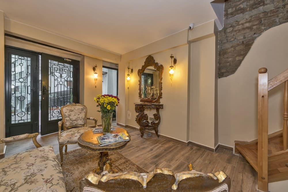 Corner Garden Otel - Image 3