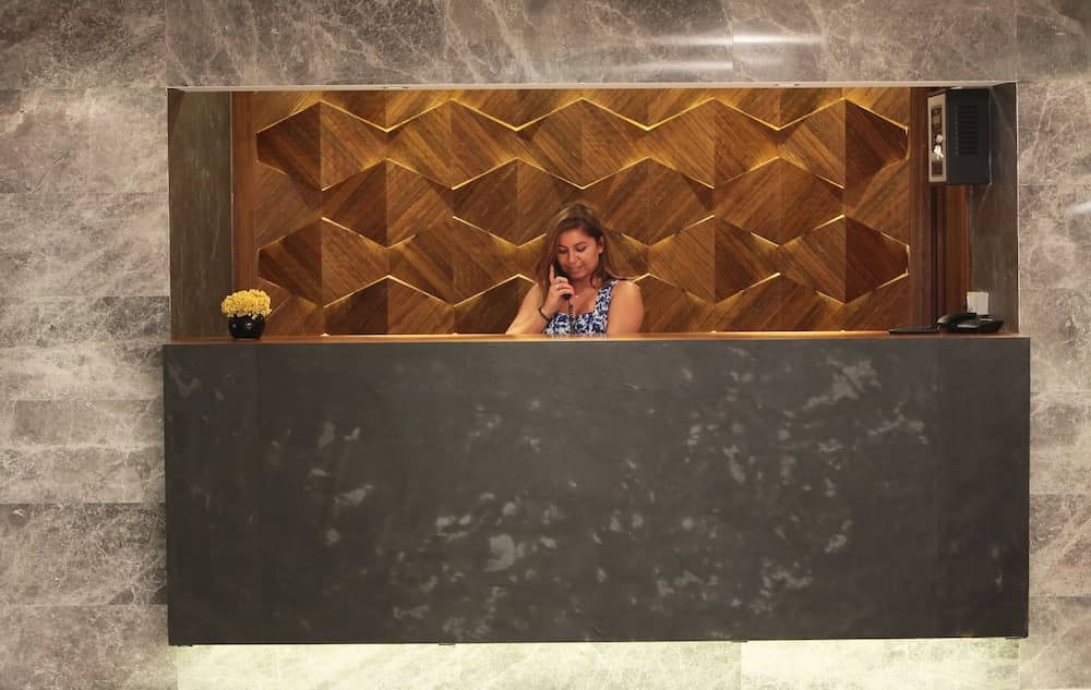 Park By Clover - Image 4