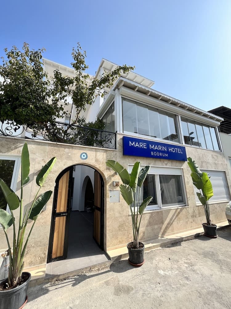 MARE MARIN BOUTIQUE OTEL - Image 1