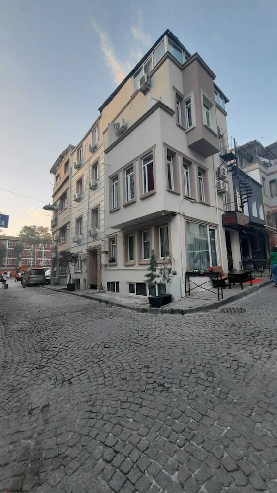 Sanddoor Otel - Image 1