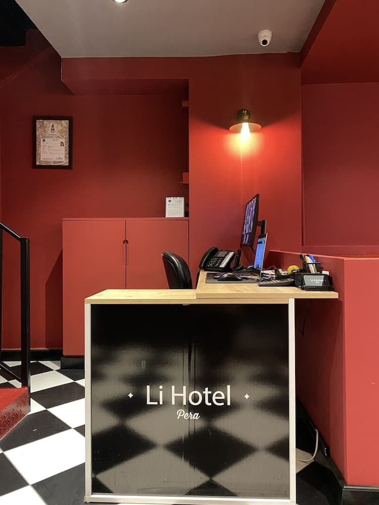 Li Hotel Pera - Image 2