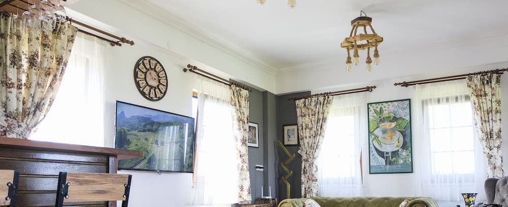 Adayel Butik Otel ve Bağ Evi - Image 2