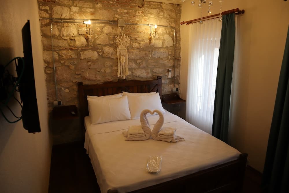 Akhan Butik Otel - Image 4