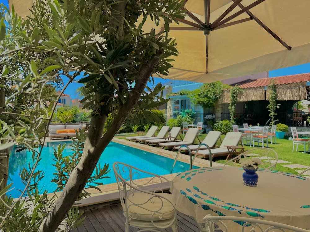 Dört Mevsim Alaçatı Otel - Image 2