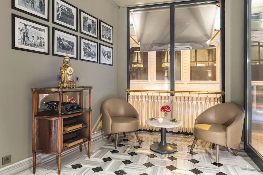 Marius Otel - Image 3