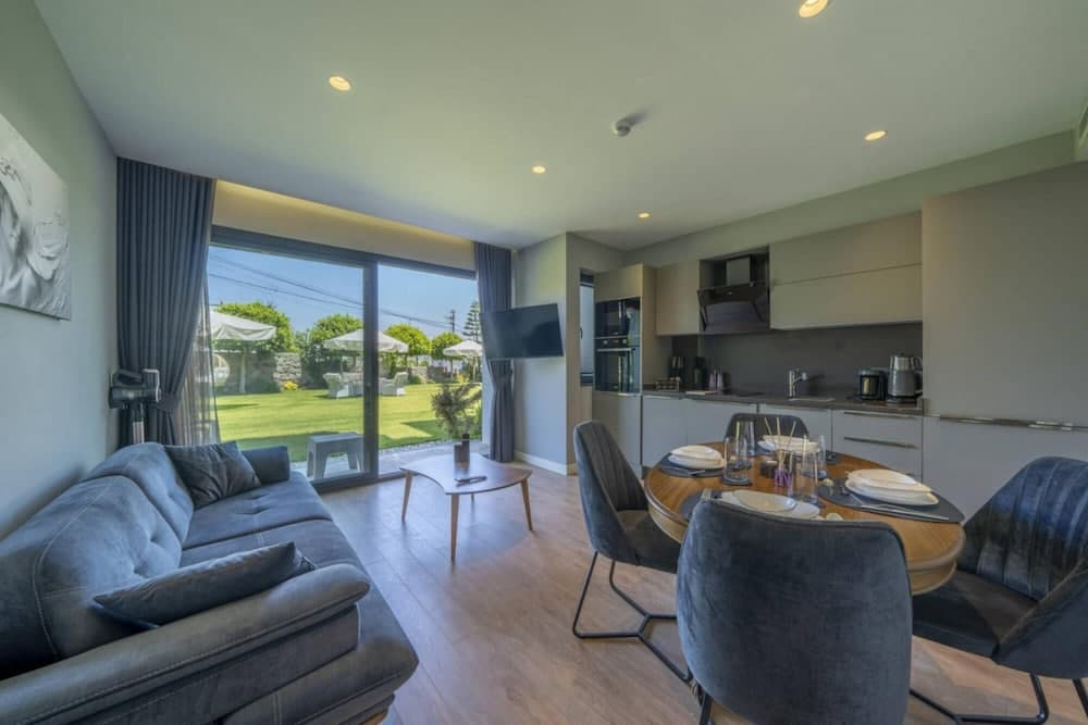 Splendid Suite Close to Beach in Bodrum