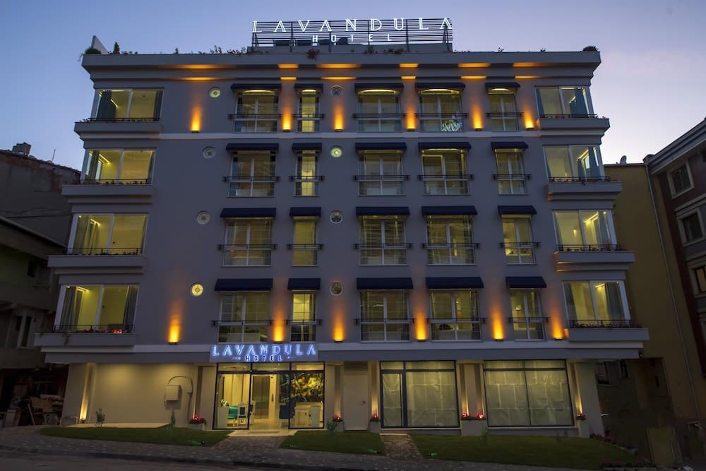 Levent Lavandula Otel - Image 1