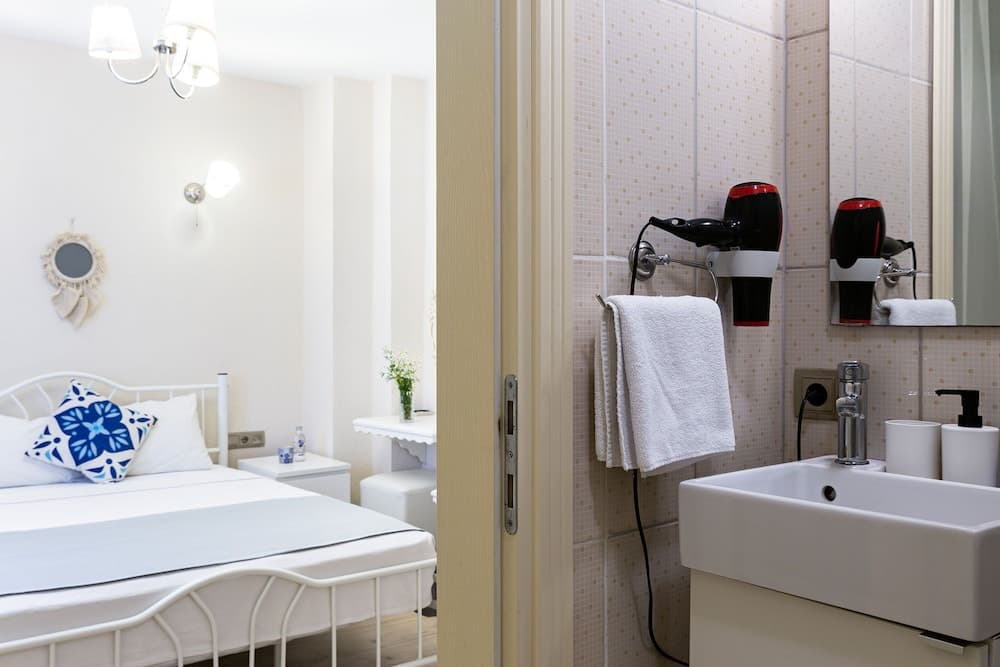 Cunda Eren Otel - Image 4