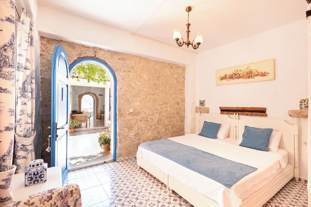 Alacati Eski Ev Hotel - Image 2