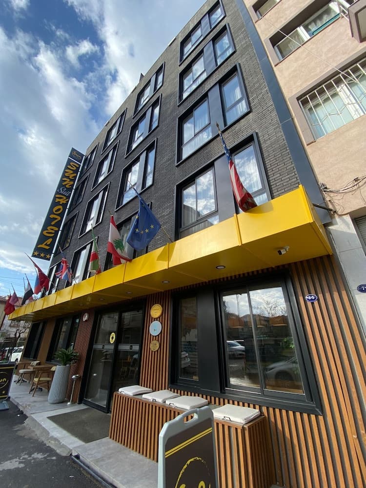 Sun Suit Otel - Image 1