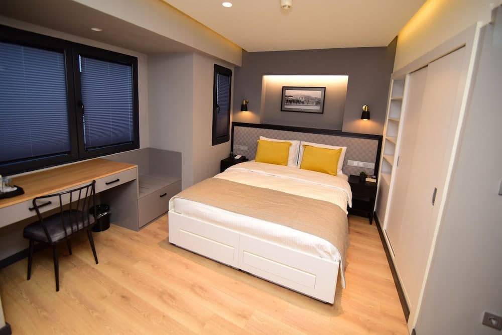 The Row Taksim Otel - Image 1