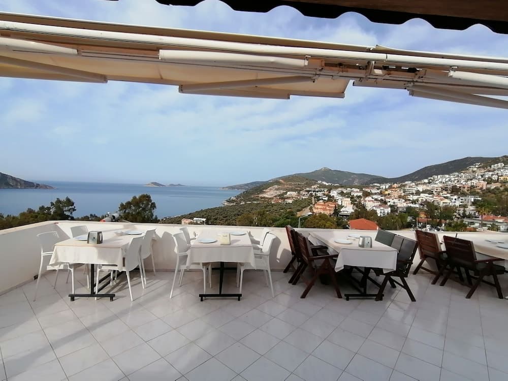 Sevgi Otel Kalkan - Image 1