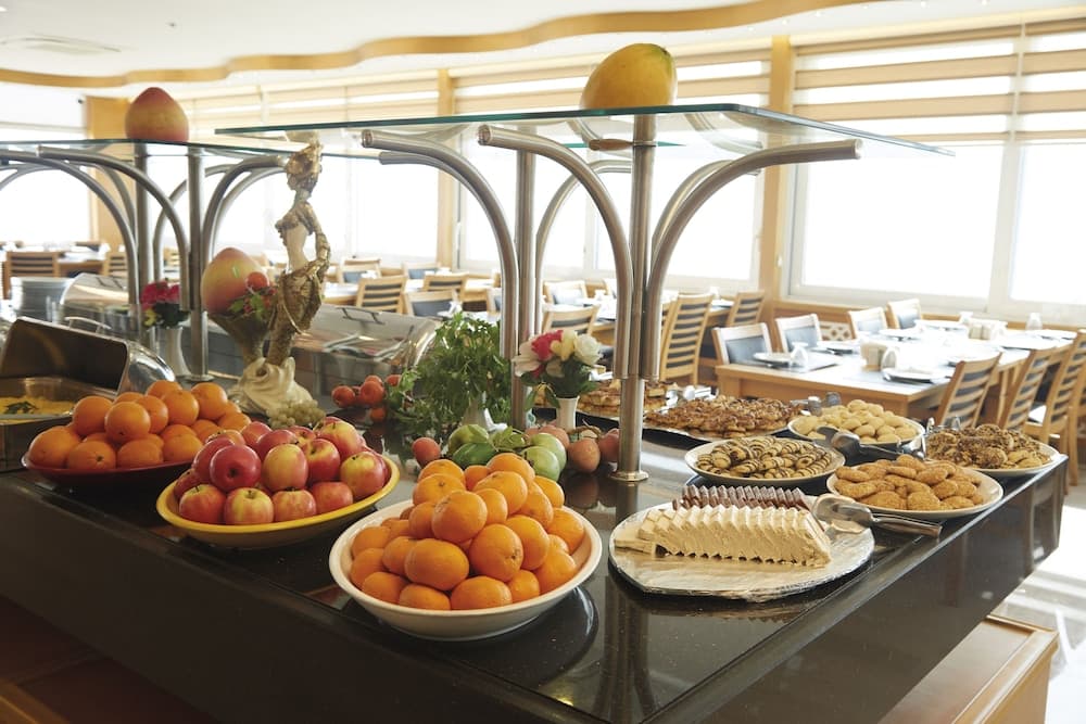 Ilkbal Deluxe Otel & Spa - Image 4