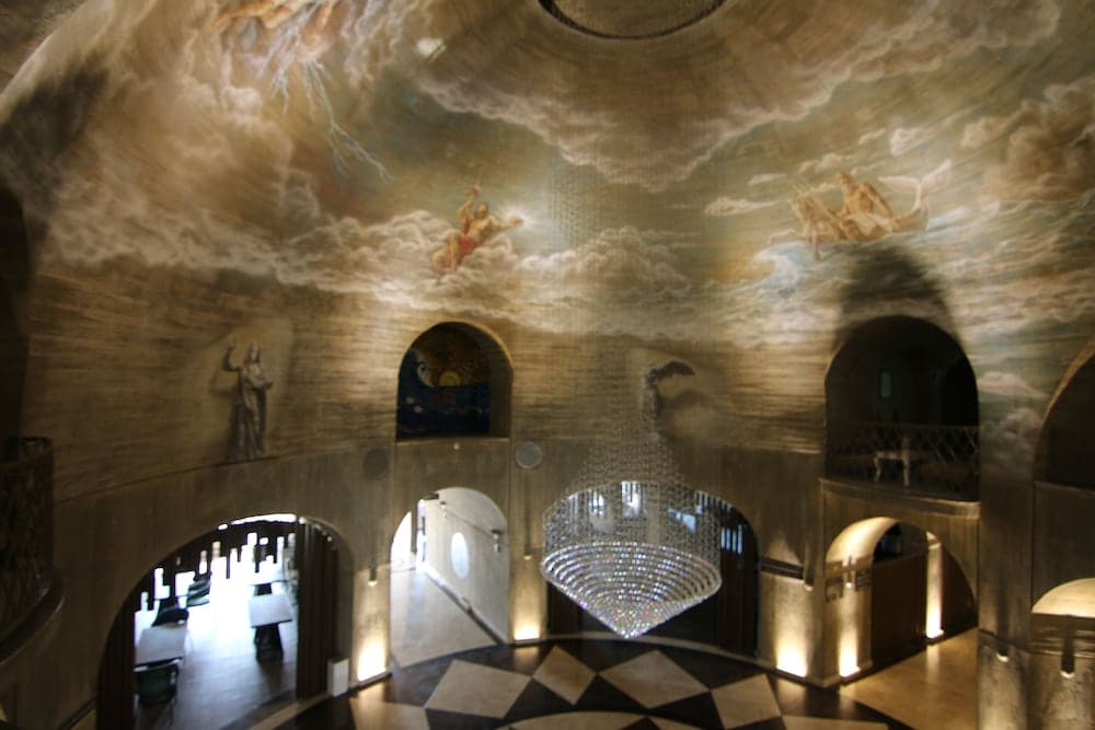 Ambrosia Oteli - Image 4