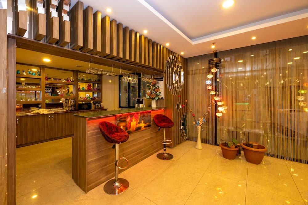 Grand Palace Otel - Image 3