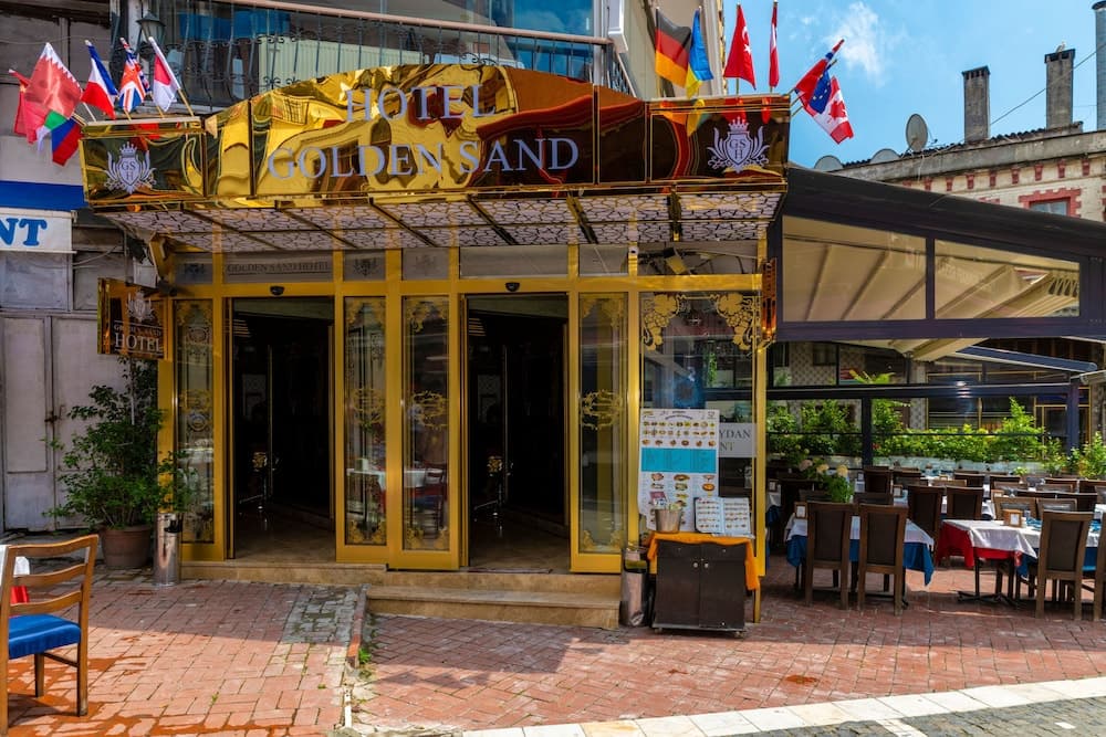 GoldenSand Otel - Image 1
