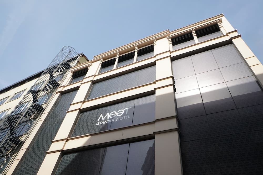 MEET İSTANBUL fotoğrafı